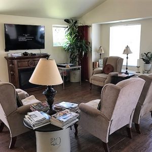 Aberdeen Terrace - 3 - living room.JPG