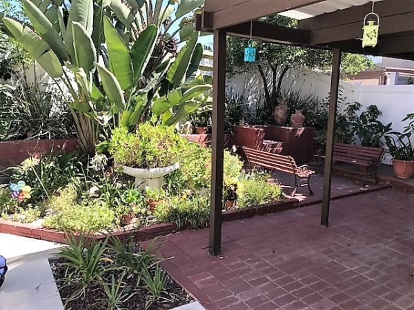 Aberdeen Terrace - 6 - garden patio.JPG