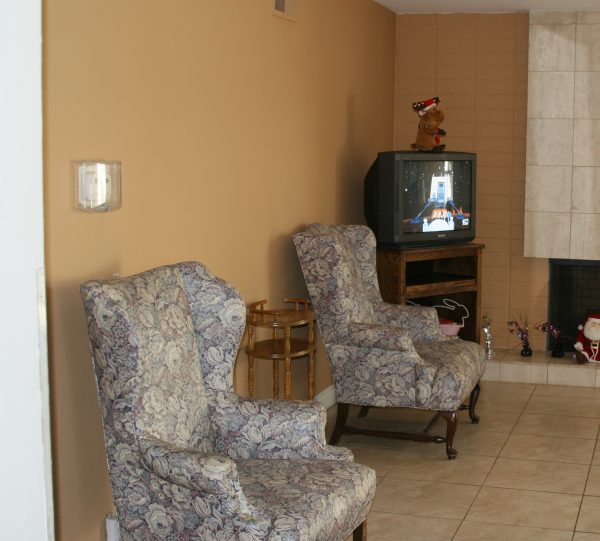 Adriana Elderly Care Home III - 4 - living room.JPG