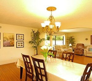 Arbor View I - 3 - dining room.jpg