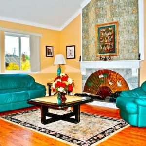 Del Sol Dos Elderly Care Home - 3 - living room.JPG