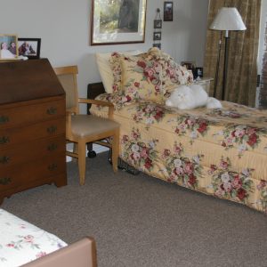 Granny's Place III - 5 - shared room.JPG