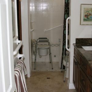 Granny's Place III - restroom 2.JPG