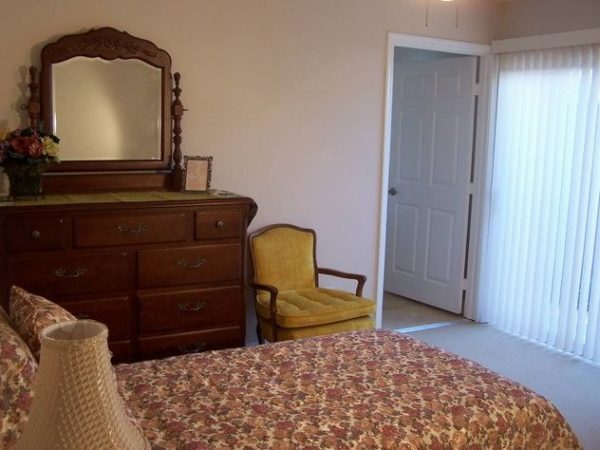 Olivera Residential Home - private room.JPG