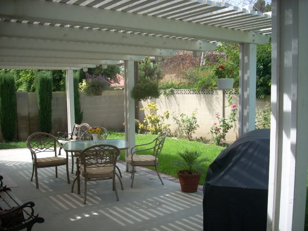 Royal Guest Home - patio.JPG