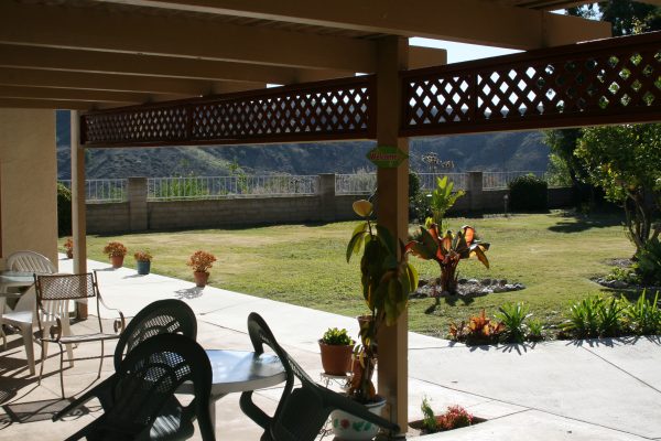 The Pleasantview Home - 6 - back patio.JPG